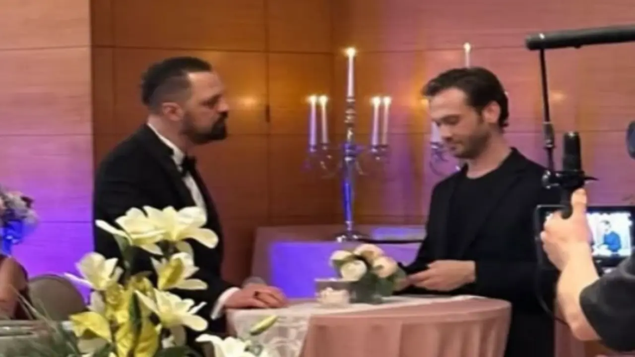 Aras Bulut İynemli Deha setinde