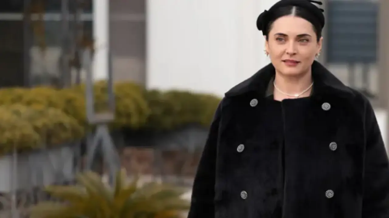 Kral Kaybederse dizisinde Kenan