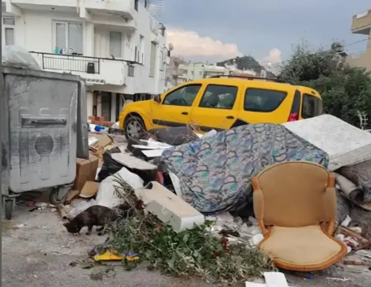 Özdere'de Çöp Sorunu