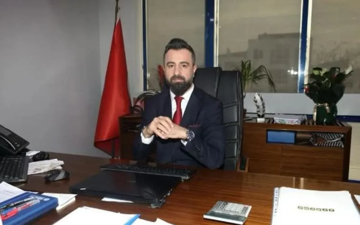 CHP Menderes'te 'WhatsApp yazışmaları' iddiası