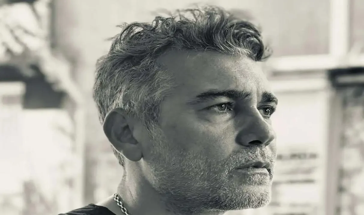 Kore’den Uyarlanan Çok Uzak Çok Yakın dizisi