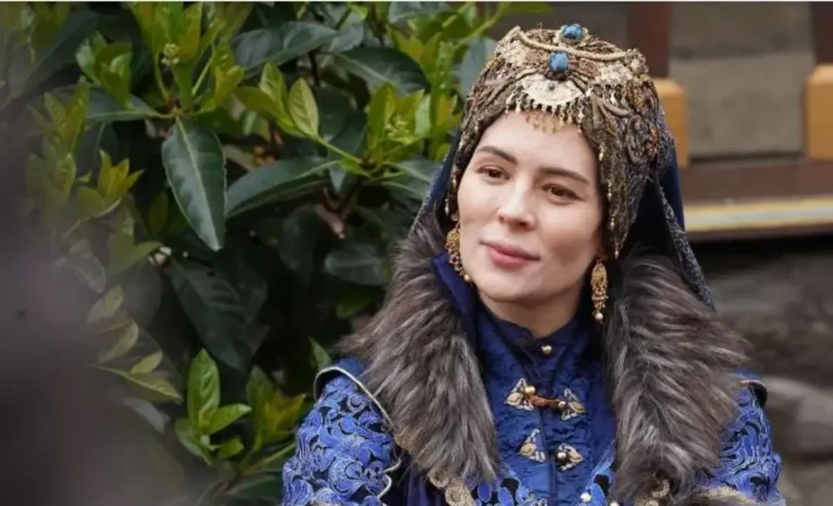 Nebahat Çehre'ye Kuruluş Osman'da Malhun Hatun rolü