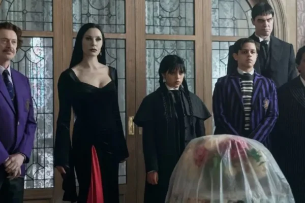 Netflix'in Fenomen Dizisi Wednesday'den 2. Sezon Detayları