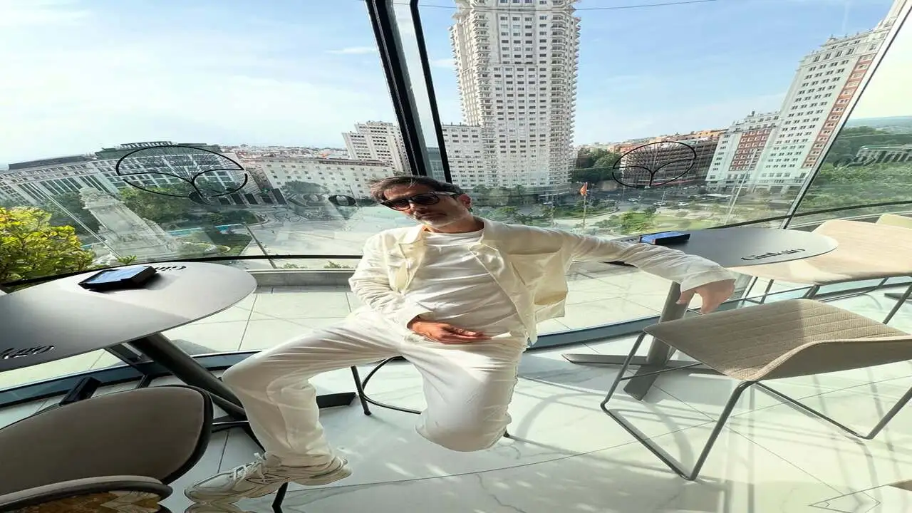 Ölü Arının İğnesi Filmi
