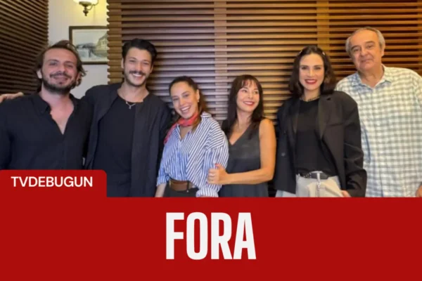 Dev Kadro "Fora" Oyunu ile Sahne Alacak