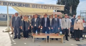 Menderes’te Mevlid-i Nebi Coşkusu: Öğrencilerin Hazırladığı Program Maneviyatı Tazeledi