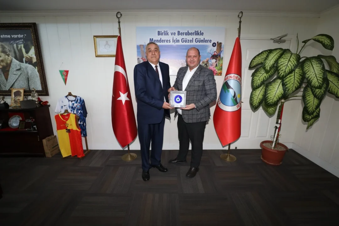 Menderes belediye başkanı İlkay Çiçek nurettin akbuğa’yı belediye