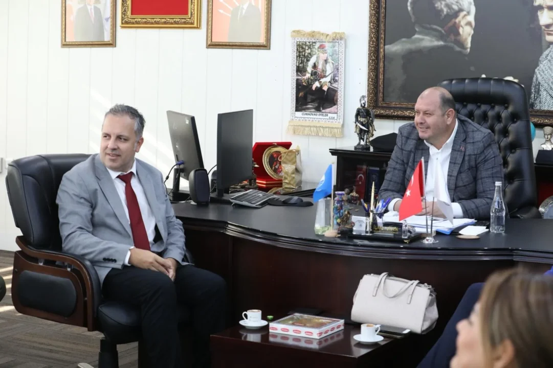 Menderes belediye başkanı İlkay Çiçek'e turizm ziyareti