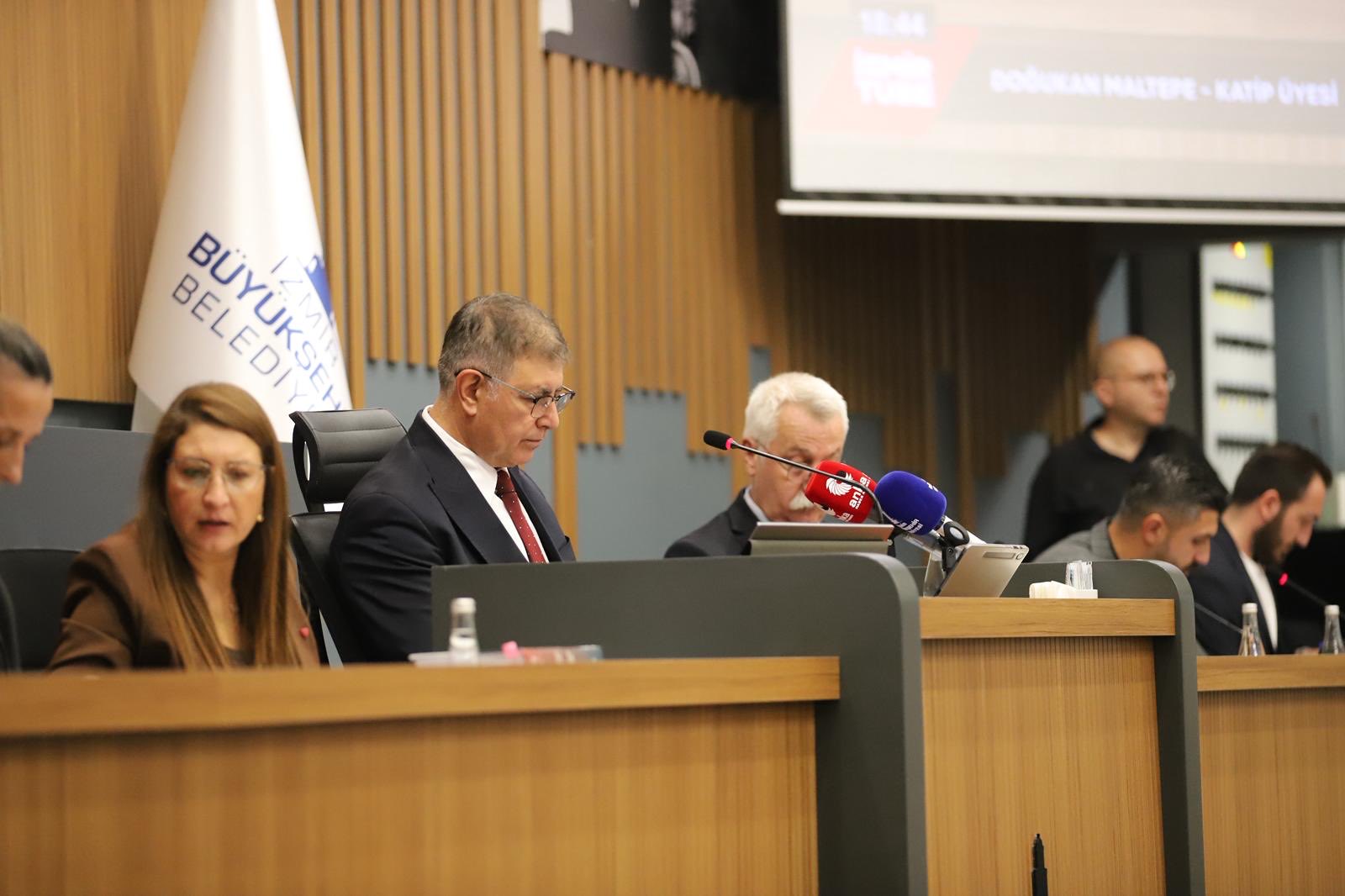 İlkay Çiçek, İzmir Büyükşehir Belediyesi Ekim Ayı Meclis Toplantısına Katıldı 2 İlkay Çiçek, İzmir Büyükşehir Belediyesi Ekim Ayı Meclis Toplantısına Katıldı
Kaynak: menderes.bel.tr