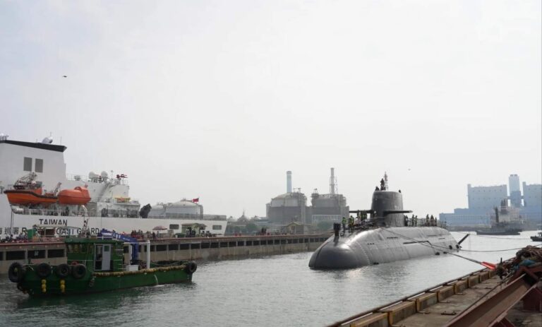 Tayvan’ın Yerli Denizaltısı Hai Kun’da Deniz Testleri Sırasında Kritik Arıza