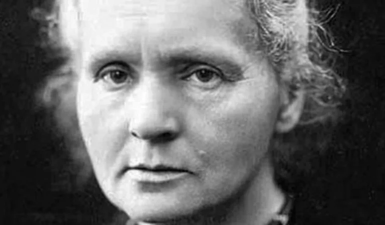 İki farklı dalda Nobel Ödülü kazanan tek kadın Marie Curie kimdir?