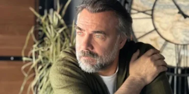 Oktay-Kaynarcanin-yeni-tutkusu-Spor-motosikletiyle-objektiflere-takildi-featured