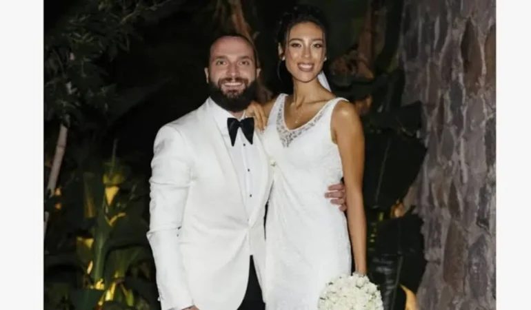 Berkay’dan Üçüncü Kez Anne Olacak Eşine Milyonluk Hediye Jestü!