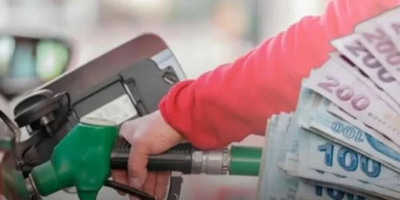 Motorinde Tarihi Artış: Bayram Sabahı 70 TL Barajı Geçildi