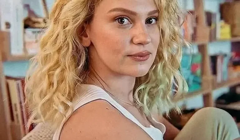 Farah Zeynep Abdullah’tan Ekrana Dönüş Sorusuna Alaycı Yanıt
