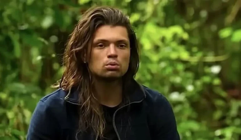 s-8baecb73d3320efef1a345d7fafbf9