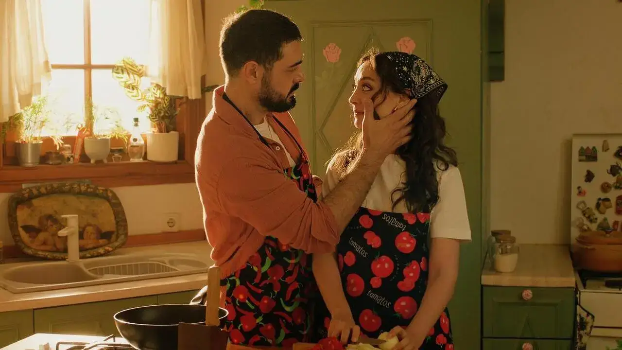 %100 Aşk filmi, Halil İbrahim Ceyhan ve Zeynep Tuğçe Bayat başrolde - TV de Bugün İnternet Haberleri