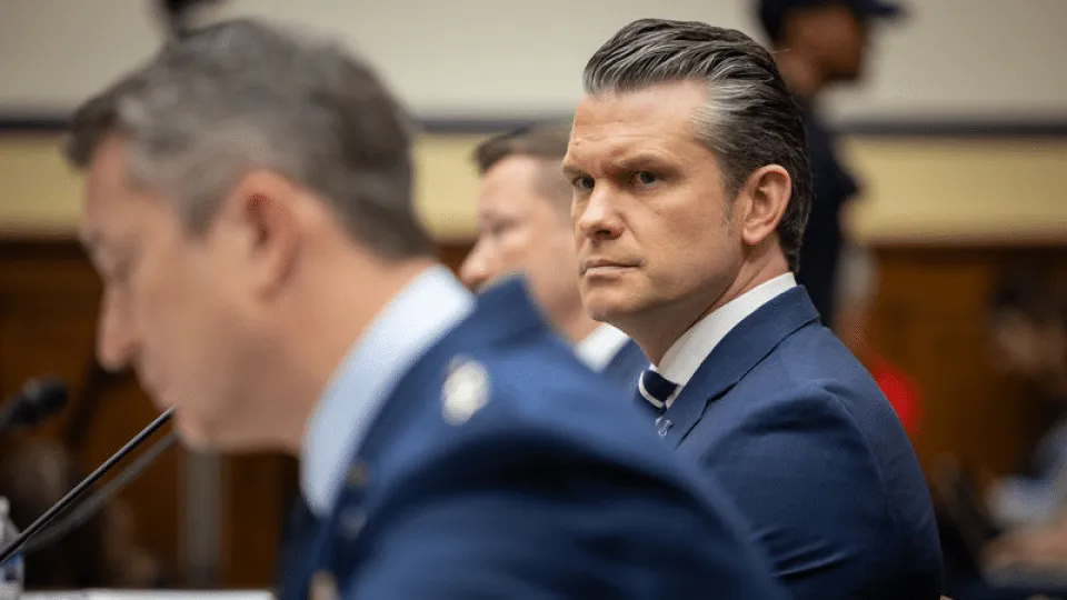 ABD Kongresinde İran Gerginliği: Bakan Hegseth ve Vekiller Karşı Karşıya - TV de Bugün İnternet Haberleri
