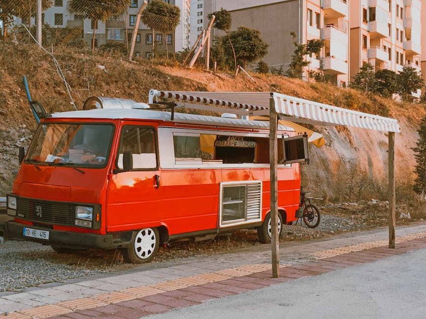 Arnavutköy’de dehşet anları: Kırmızıda geçen kamyon minibüsü biçti - TV de Bugün İnternet Haberleri