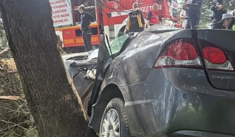 Balıkesir’de feci kaza: Emekli polis memuru hayatını kaybetti