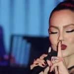 Ebru Gündeş estetik itirafı ile magazin dünyasına damga vurdu