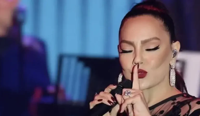 Ebru Gündeş estetik itirafı ile magazin dünyasına damga vurdu
