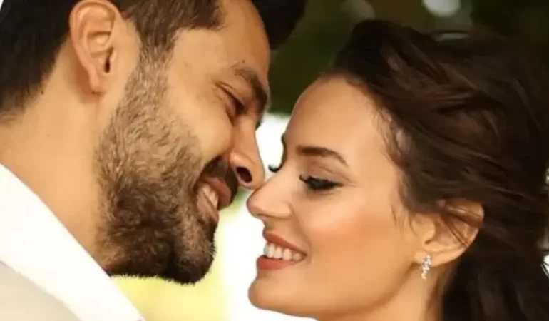 Ünlü oyuncular Erkan Meriç ve Yağmur Öztürk dünyaevine girdi