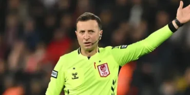 Galatasaray - Fenerbahçe Derbisinde Düdük Yasin Kol’un