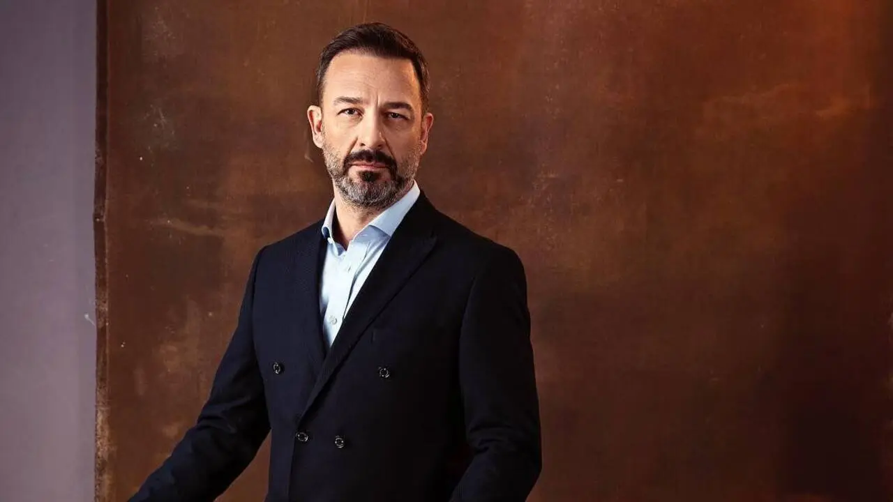 Murat Aygen Kızılcık Şerbeti dizisine katıldığını doğruladı