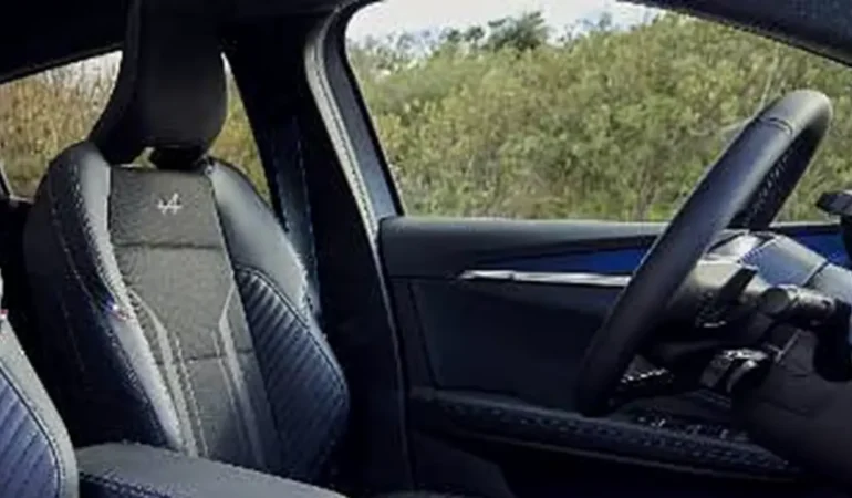 Renault Scenic E-Tech Türkiye’de Satışa Sunuldu! İşte Fiyatı ve Özellikleri, Elektrikli SUV Dünyasında Yeni…