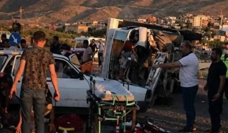 Siirt Kurtalan’da Trafik Kazası Faciası: 2 Ölü, 3 Ağır Yaralı