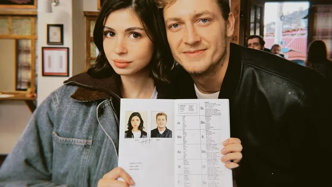 Taşacak Bu Deniz’in Fadime ve İso’su yeni reklamda buluşuyor