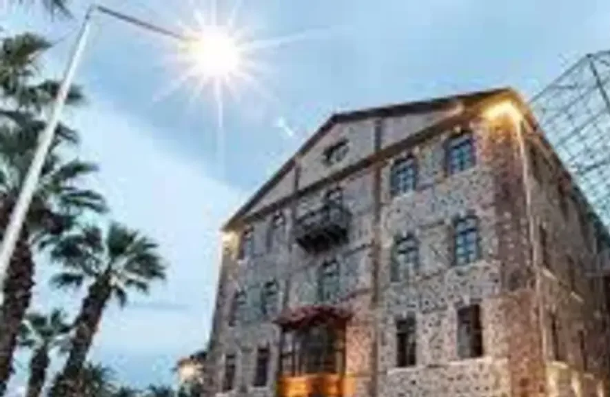 İzmir Meslek Fabrikası krizi: Mülkiyet tartışmasında son durum