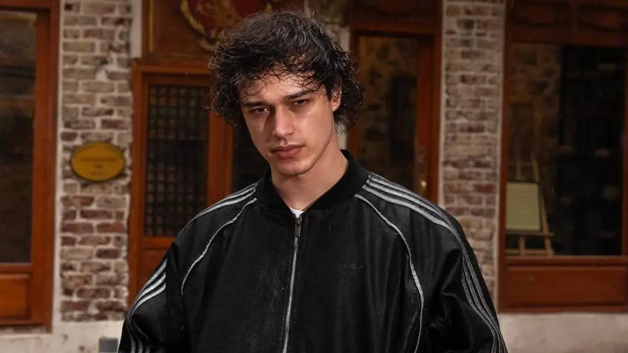 Palas Pandıras dizisi geliyor: Birkan Sokullu başrolde olacak