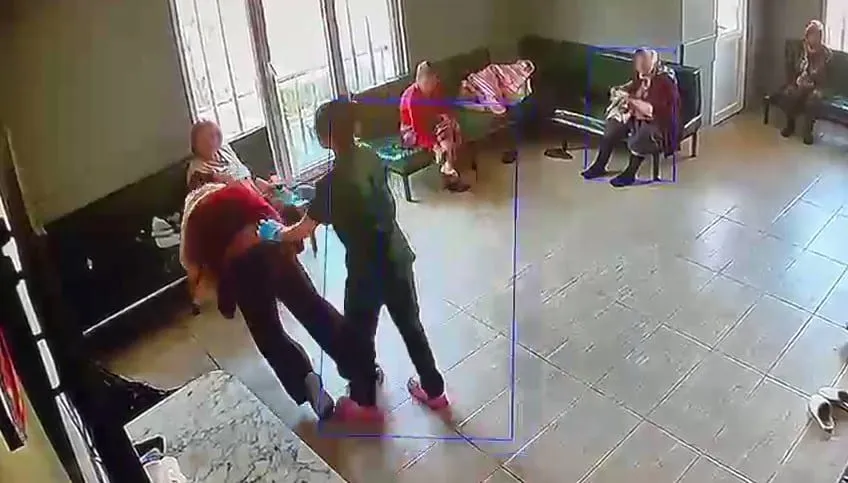 Beylikdüzü’nde Bakım Merkezinde Skandal: Yaşlılara Şiddet Kamerada - TV de Bugün İnternet Haberleri