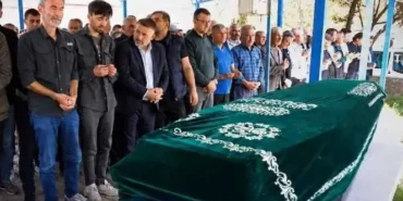 Cinayete-Kurban-Giden-Kubra-Yapici-Ekinozu8217nde-Defnedildi-featured