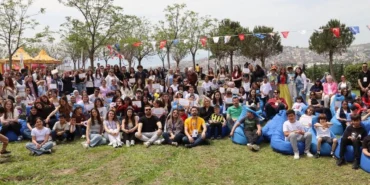 İzmir’de 106 Çocuğa Umut Olan ‘Mahallede Dayanışma Var’ Sona Erdi - TV de Bugün İnternet Haberleri