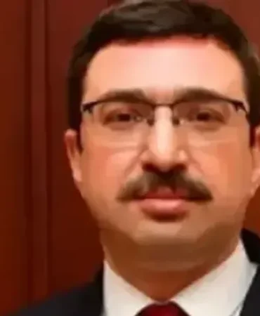 Kusadasi-Belediye-Baskani-Omer-Gunel-Kimdir-Sorusturma-Detaylari-featured