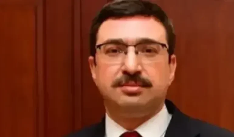 Kusadasi-Belediye-Baskani-Omer-Gunel-Kimdir-Sorusturma-Detaylari-featured