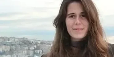 Lal-Denizli-Kimdir-Cesmenin-Ilk-Kadin-Belediye-Baskani8217nin-Hayati-featured