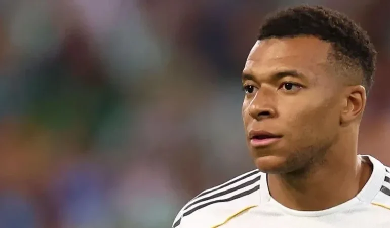 Mbappe Neden Oynamıyor? Real Madrid’de El Clasico Öncesi Sakatlık Şoku