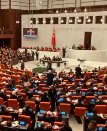 12. Yargı Paketi'nde Devrim Niteliğinde IBAN Düzenlemesi: Hapis Cezası Yerine Uzlaşma mı Geliyor? 4 12. Yargı Paketi - Yeni Yasada Hangi Maddeler Yer Alıyor? 2026