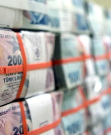 Ahmad Takalo Banka Hesabında Neden 21 Milyar Dolar Gördü? 5 Ahmad Takalo Banka Hesabında Neden 21 Milyar Dolar Gördü?