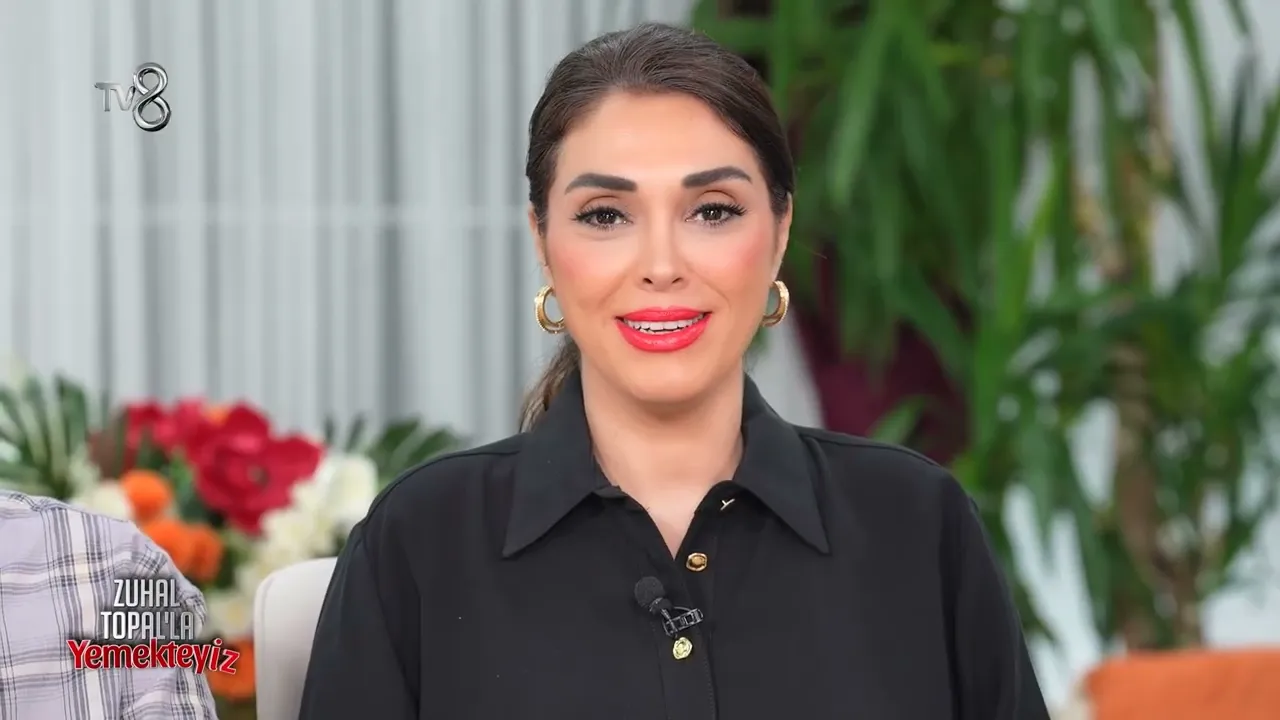 Zuhal Topal’la Yemekteyiz 17 Haziran Ulaş'ın İddialı Menüsü ve Şaşırtan Puanları 1 Zuhal Topal’la Yemekteyiz 17 Haziran Ulaş'ın İddialı Menüsü ve Şaşırtan Puanları