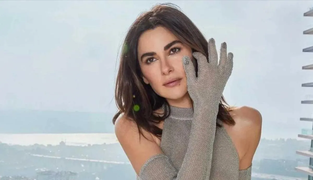 Daha 17 Dizisinde Kartlar Yeniden Karılıyor Leyla ve Aras Aşkında Yeni Dönem 2 Daha 17 Dizisinde Kartlar Yeniden Karılıyor Leyla ve Aras Aşkında Yeni Dönem