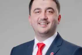 YENI-Parti8217den-Sirzat-Peker-aciklamasi-CHP8217den-istifa-etti-featured